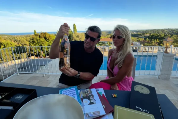 guy phoenix wife