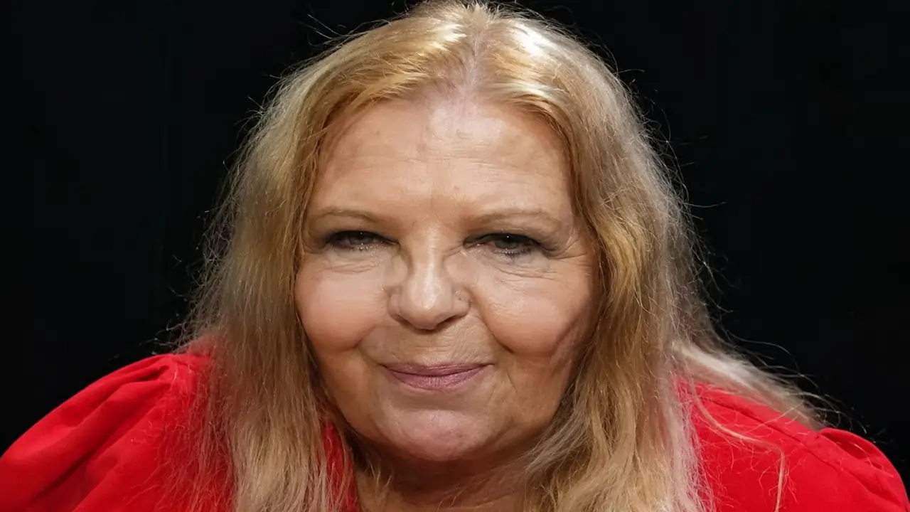 sally thomsett face illness